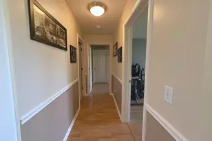1150 Hawthorne Ln, Elk Grove Village, IL 60007 - Photo 10