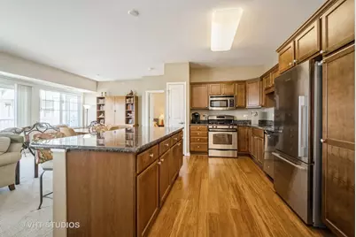 2220 Founders Drive #314, Northbrook, IL 60062 - Photo 2