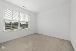 821 W Chase Ln, Palatine, IL 60067 - Photo 22