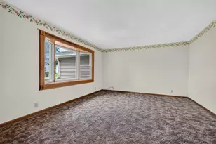 307 W Lincoln Ave, Gardner, IL 60424 - Photo 4