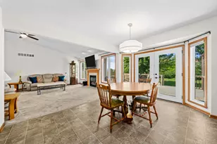 219 Acorn Dr, Poplar Grove, IL 61065 - Photo 12