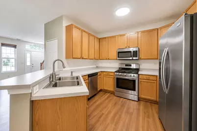 131 Springbrook Trail S, Oswego, IL 60543 - Photo 8