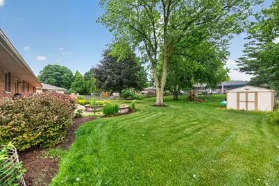 1811 Park Avenue, Sycamore, IL 60178 - Photo 32