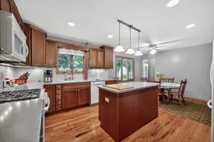 1811 Park Ave, Sycamore, IL 60178 - Photo 14