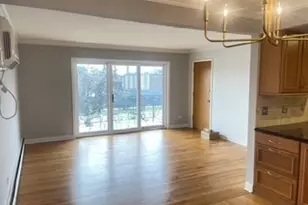 11255 S Roberts Rd, Palos Hills, IL 60465 - Photo 2
