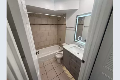 1442 Carriage Lane #2, Westmont, IL 60559 - Photo 6