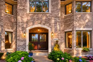 6904 Irish Ct, Darien, IL 60561 - Photo 4