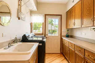 6904 Irish Ct, Darien, IL 60561 - Photo 36