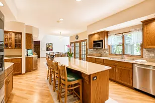 6904 Irish Ct, Darien, IL 60561 - Photo 22