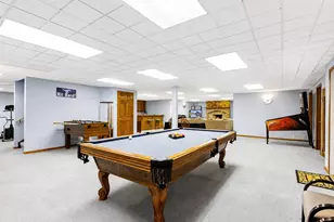 6904 Irish Ct, Darien, IL 60561 - Photo 48