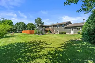 531 N Sycamore St, Hinckley, IL 60520 - Photo 18
