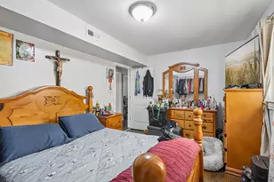 5011 S Kilbourn Ave, Chicago, IL 60632 - Photo 10