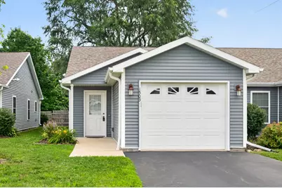 1503 Eadens Place, Dixon, IL 61021 - Photo 2