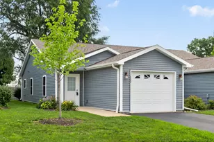 1503 Eadens Pl, Dixon, IL 61021 - Photo 1