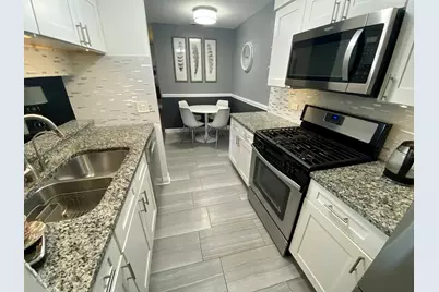 1411 N Sterling Avenue #202, Palatine, IL 60067 - Photo 4