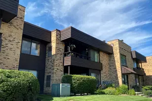 1411 N Sterling Ave, Palatine, IL 60067 - Photo 2