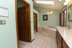 520 Schauer Ln, Rockford, IL 61107 - Photo 34