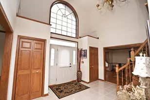 520 Schauer Ln, Rockford, IL 61107 - Photo 8