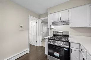 16 King Arthur Ct, Northlake, IL 60164 - Photo 10