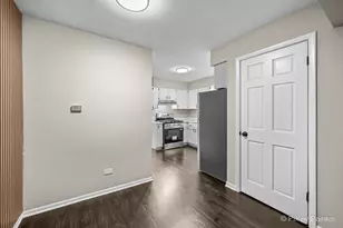 16 King Arthur Ct, Northlake, IL 60164 - Photo 6