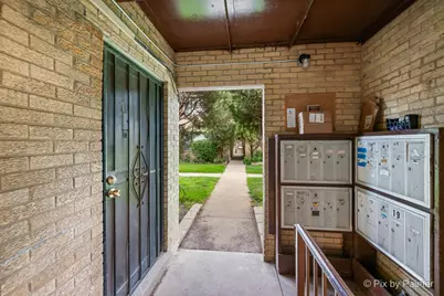 16 King Arthur Court #10, Northlake, IL 60164 - Photo 18