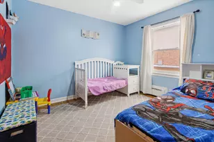 2545 W Summerdale Ave, Chicago, IL 60625 - Photo 10