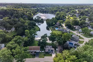 325 Council Trail, Lake in the Hills, IL 60156 - Photo 22