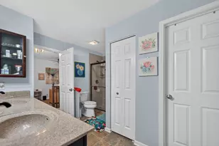 6N285 Whitmore Cir, Saint Charles, IL 60174 - Photo 24