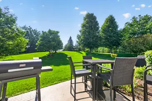 6N285 Whitmore Cir, Saint Charles, IL 60174 - Photo 28