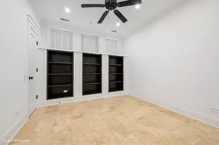 746 W Belden Ave, Chicago, IL 60614 - Photo 16