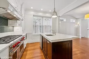 746 W Belden Ave, Chicago, IL 60614 - Photo 4