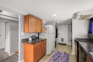 6141 N Maplewood Ave, Chicago, IL 60659 - Photo 24