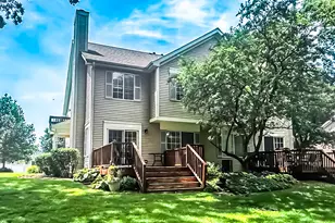 263 S Collins St, South Elgin, IL 60177 - Photo 2
