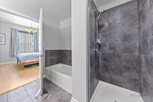 125 S Jefferson St, Chicago, IL 60661 - Photo 14