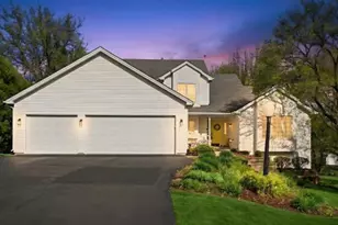 11497 Ridgecrest Dr, Roscoe, IL 61073 - Photo 1