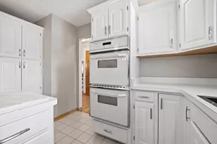11497 Ridgecrest Dr, Roscoe, IL 61073 - Photo 14