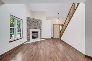 920 Elderberry Cir, Naperville, IL 60563 - Photo 6