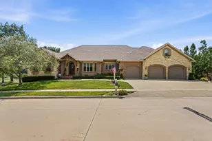 2427 Prairie Ridge Pl, Champaign, IL 61822 - Photo 4