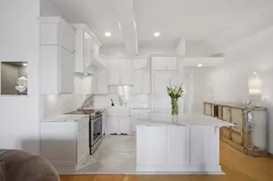 3323 N Paulina St, Chicago, IL 60657 - Photo 4