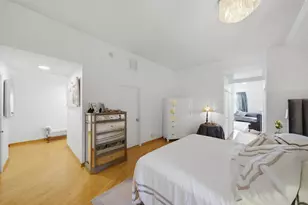3323 N Paulina St, Chicago, IL 60657 - Photo 12