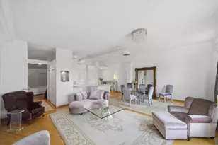 3323 N Paulina St, Chicago, IL 60657 - Photo 8