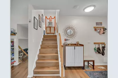 401 Greentree Parkway, Libertyville, IL 60048 - Photo 20