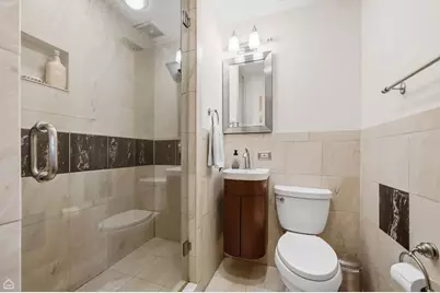 1044 W Byron Street #2E, Chicago, IL 60613 - Photo 8