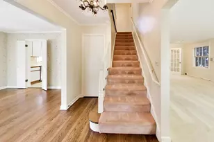 2222 Chestnut Ave, Wilmette, IL 60091 - Photo 2