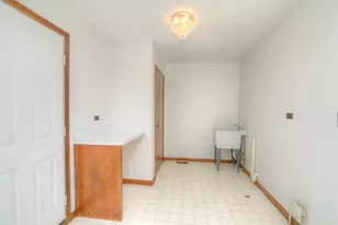 650 Lavina Ct, Bolingbrook, IL 60440 - Photo 16
