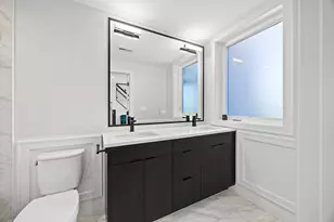 3901 S Lake Park Ave, Chicago, IL 60653 - Photo 14
