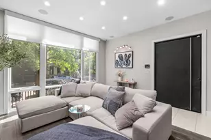 1620 W Pierce Ave, Chicago, IL 60622 - Photo 2