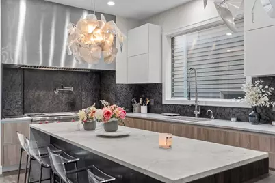 1620 W Pierce Avenue, Chicago, IL 60622 - Photo 6