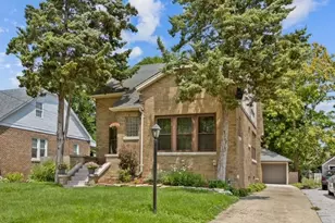 1836 Olive Rd, Homewood, IL 60430 - Photo 1