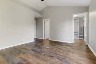 2255 Hudson Cir, Aurora, IL 60502 - Photo 14